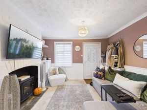 Sitting Room- click for photo gallery